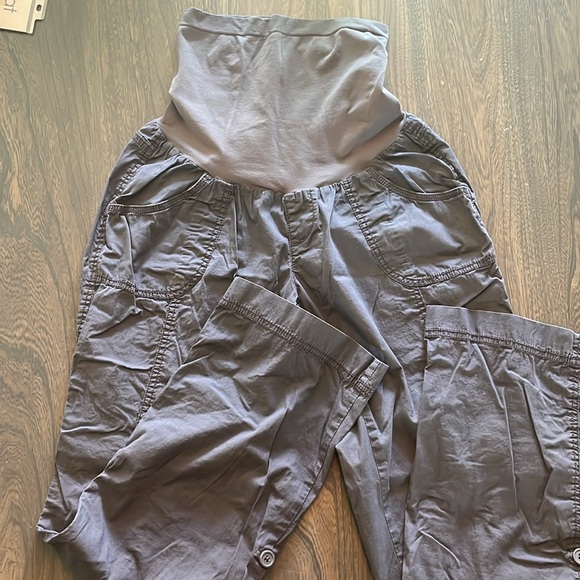 Motherhood Maternity pants with full panel, size large - Picture 2 of 7